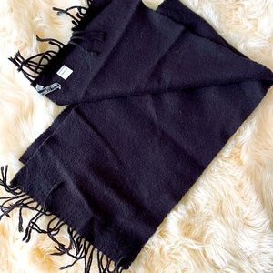 100% cashmere brown scarf, brand new.